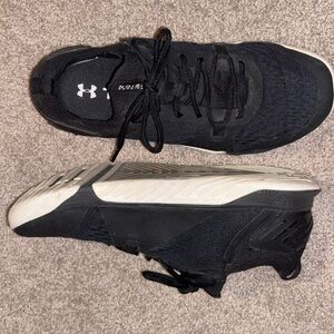 Under Armour Men's Black and White Training Sneaker